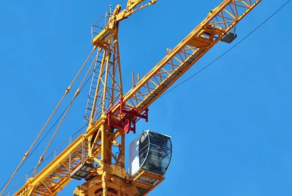 江苏省住房和城乡建设厅发布关于进一步加强建筑起重机械安拆（顶升）、附着等各环节安全管理工作的通知