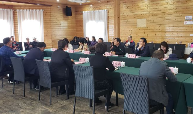 杭州市发改委和恩施州发改委召开两地发改部门结对合作事项的座谈会