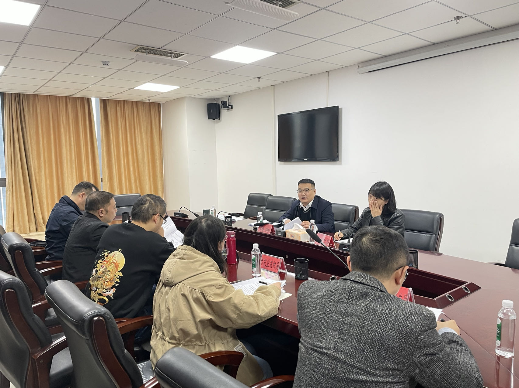 贵阳贵安召开粮食节约和反食品浪费专项工作机制调度会议