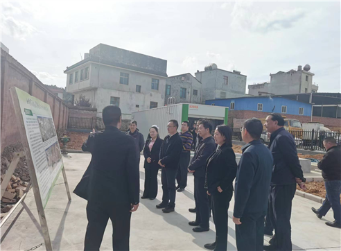 云南省住房城乡建设厅调研工作组赴曲靖市调研农房改造和城乡“两污”治理工作