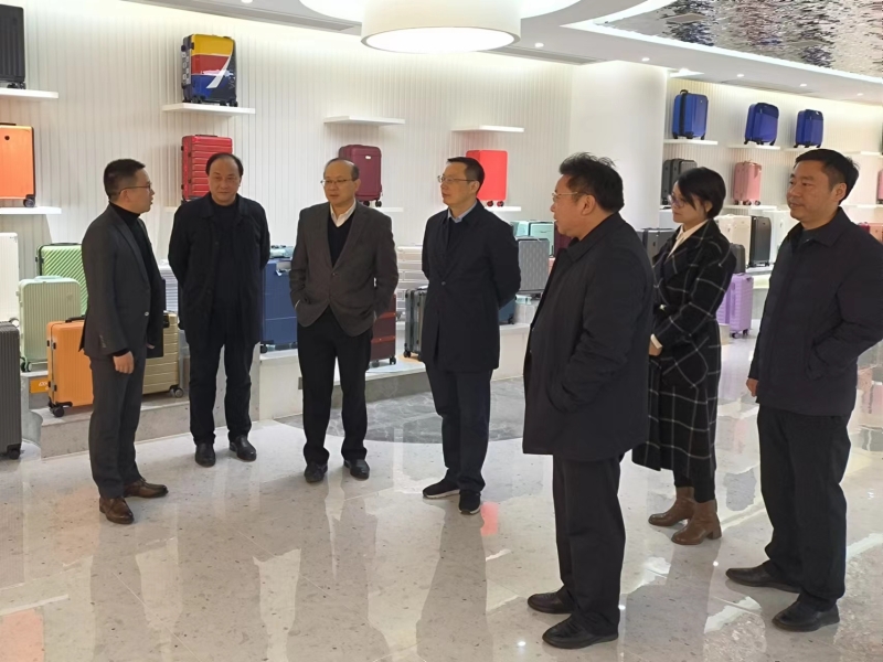 江西省委党组成员、副主任刘兵带队赴新干县开展赣江中游生态经济带高质量发展专题调研