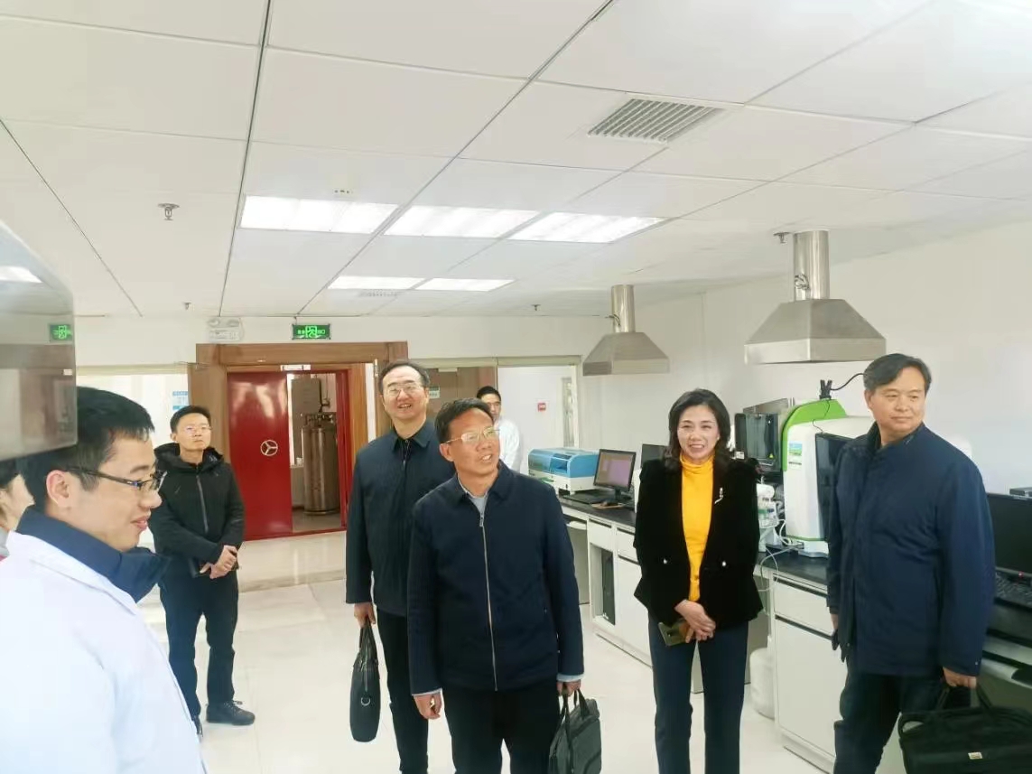 湖南省发改委党组成员、省纪委省监委驻省发改委纪检监察组组长姚华光带队调研指导全面从严治党工作
