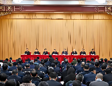 住房城乡建设部召开党员干部大会　学习贯彻党的二十届四中全会精神